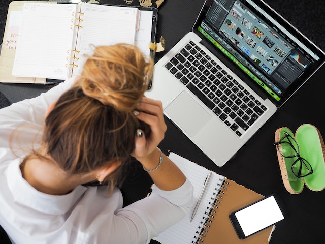 4 Common Small Business Challenges and Solutions