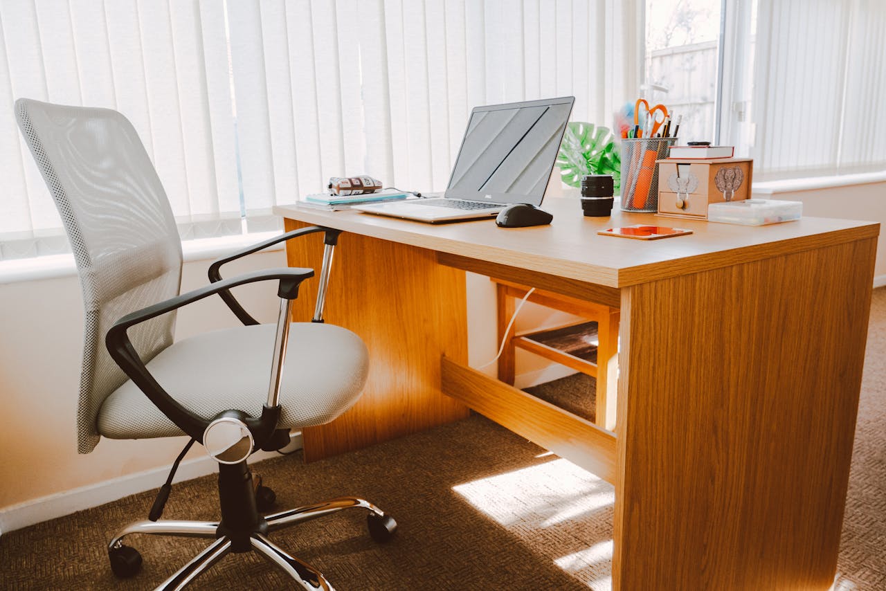 Designing for Productivity in 2026: What Modern Professionals Expect From Their Office Space